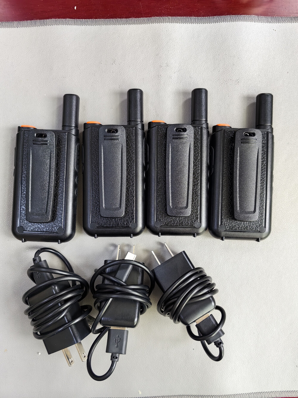 京东司法拍卖 摩托罗拉对讲机四部与充电器三个案评